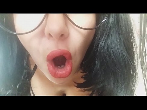 ❤️ Querida, a túa madrastra non te deixa ir hoxe á escola... necesitote demasiado... ❤️❌ Vídeo de sexo a nós gl.pornofilmtv.ru