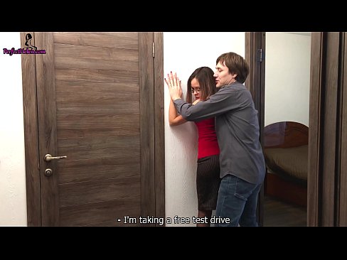❤️ Agente inmobiliario sexy sacude o coño e fode sensualmente mentres vende o seu apartamento - Krempai ❤️❌ Vídeo de sexo a nós gl.pornofilmtv.ru